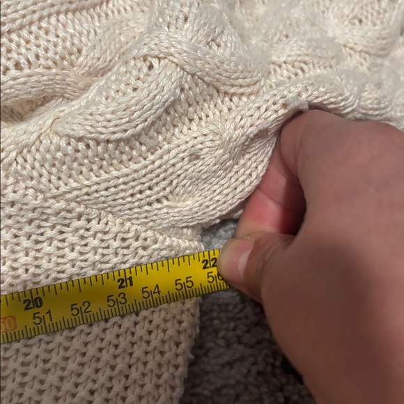 Lauren Ralph Lauren Cream Cable Knit Turtleneck Sweater size L - Picture 9 of 9